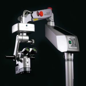TAKAGI OM-9 OPERATING MICROSCOPE